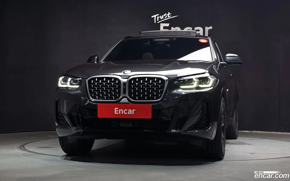 BMW X4 xDrive20i M 2024 — thumbnail 3