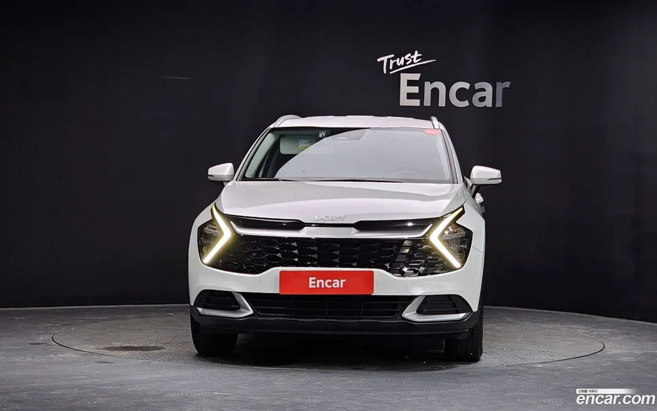 Kia Sportage Hybrid 2WD 2023 — thumbnail 3