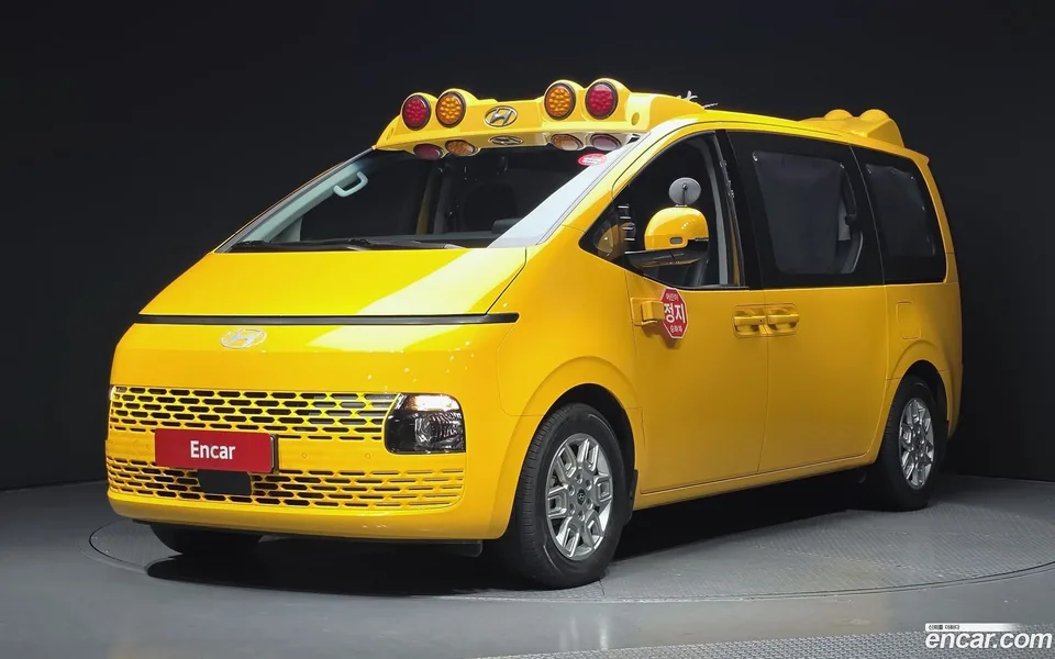 Hyundai Staria 2024