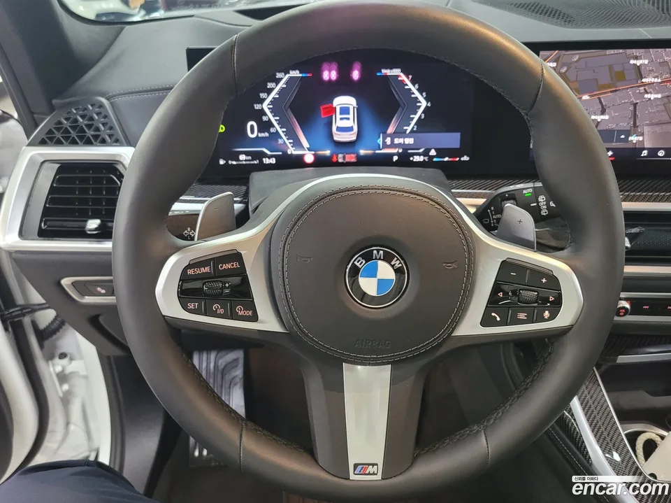 BMW X7 xDrive 40i M 7 2025 — миниатюра 3