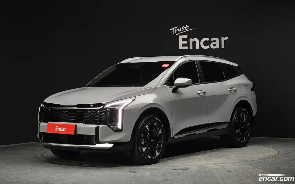 Kia Sportage 1.6 2WD 2025 — photo 1, buy with delivery to Moscow