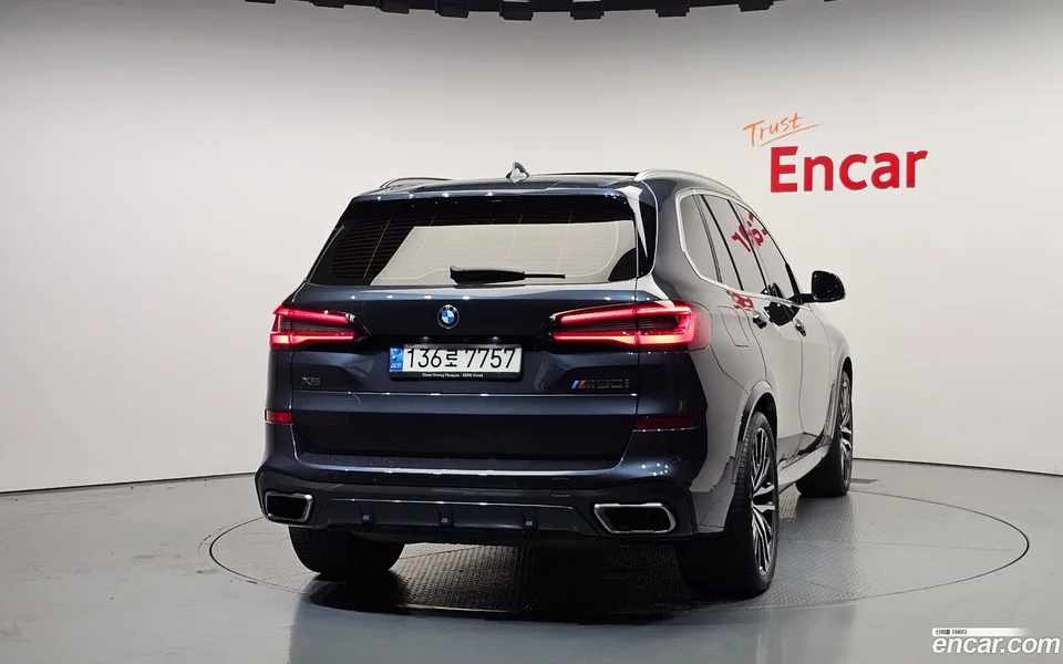 BMW X5 M50i 2022 — thumbnail 4