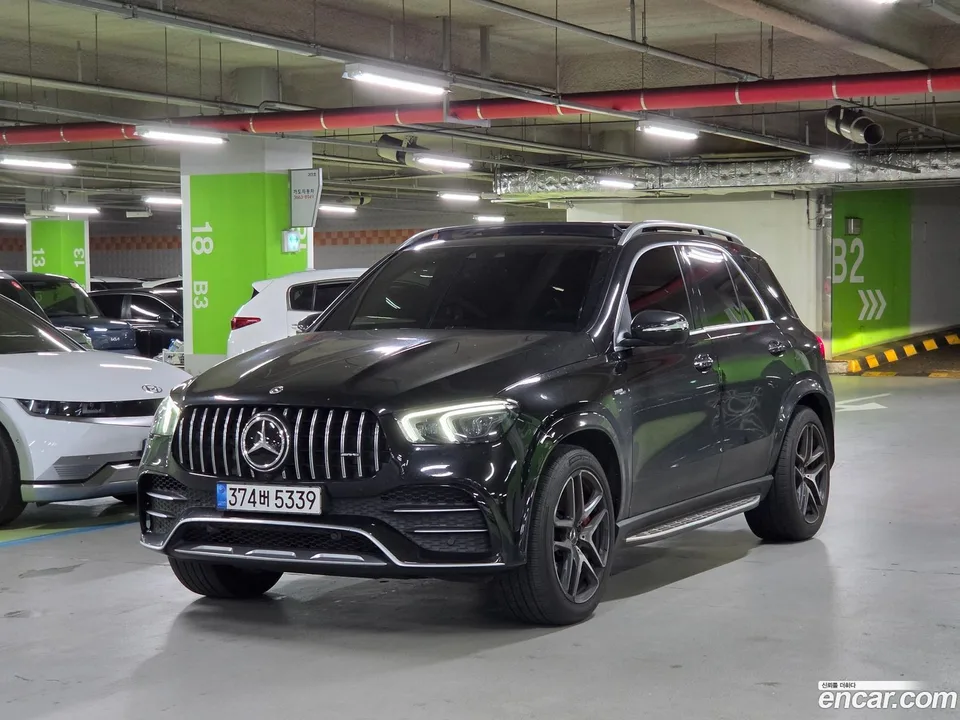 Mercedes-Benz GLE-Class AMG GLE53 4MATIC+ 2023 — photo 1, buy with delivery to Moscow