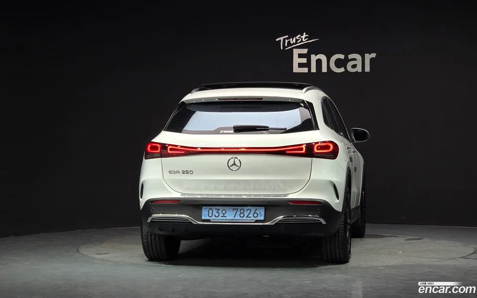 Mercedes-Benz EQA EQA250 2024 — thumbnail 4