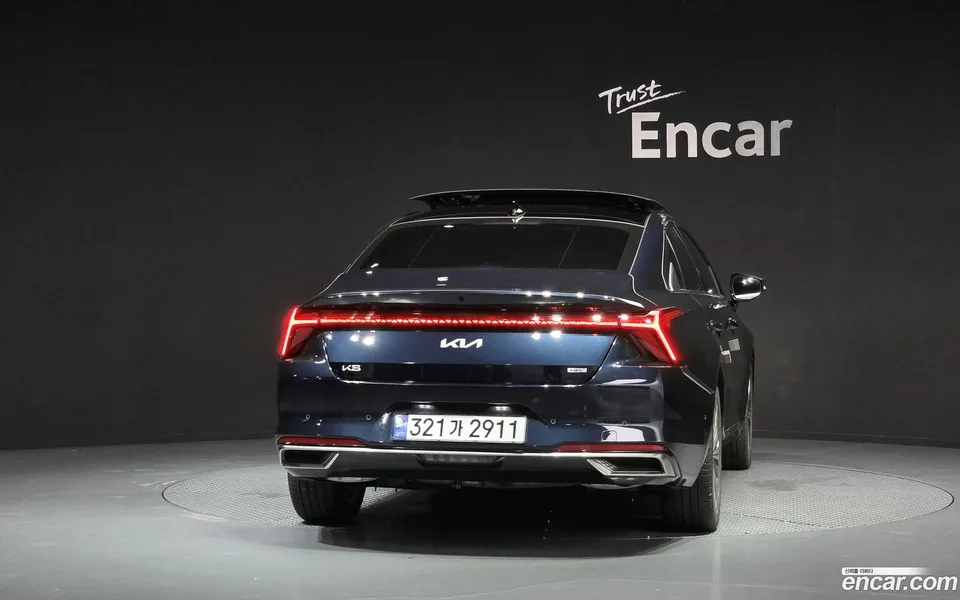 Kia K8 Hybrid 2024 — thumbnail 4