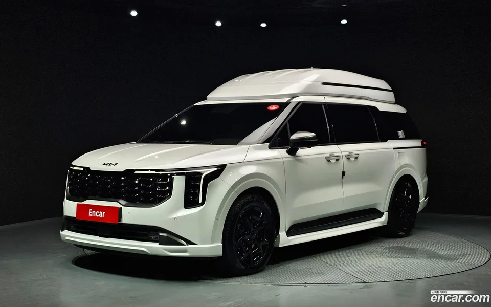 Kia Carnival HEV 9 () 2025 — photo 1, buy with delivery to Moscow