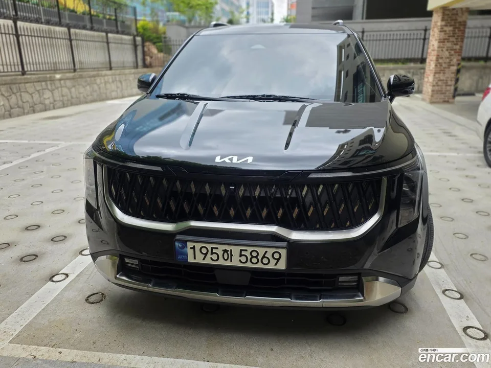 Kia Carnival 9 2024 — миниатюра 3