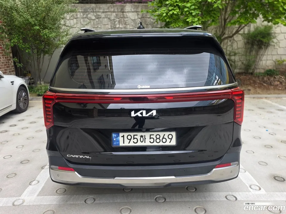 Kia Carnival 9 2024 — миниатюра 4