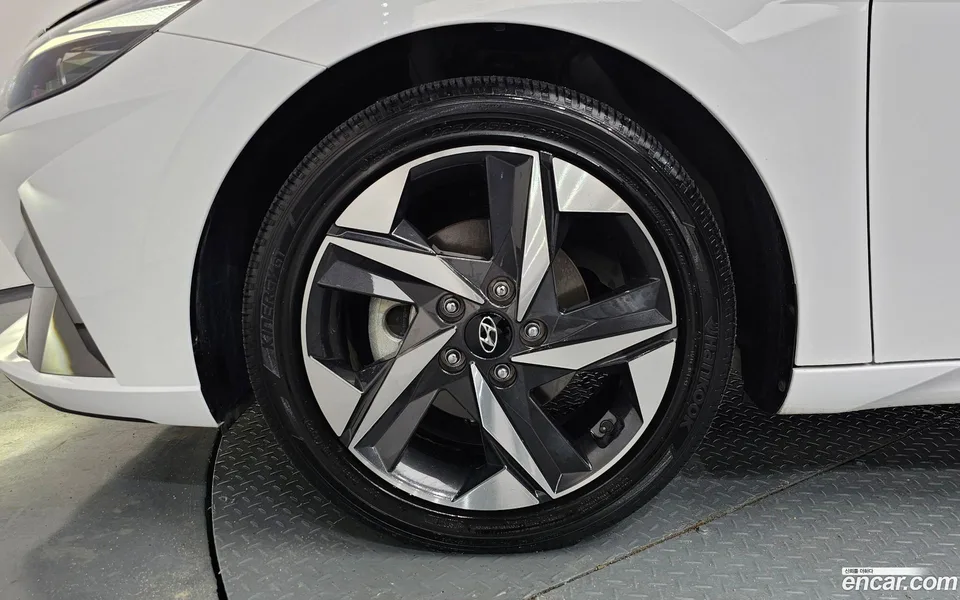 Hyundai Avante 1.6 2023 — thumbnail 5