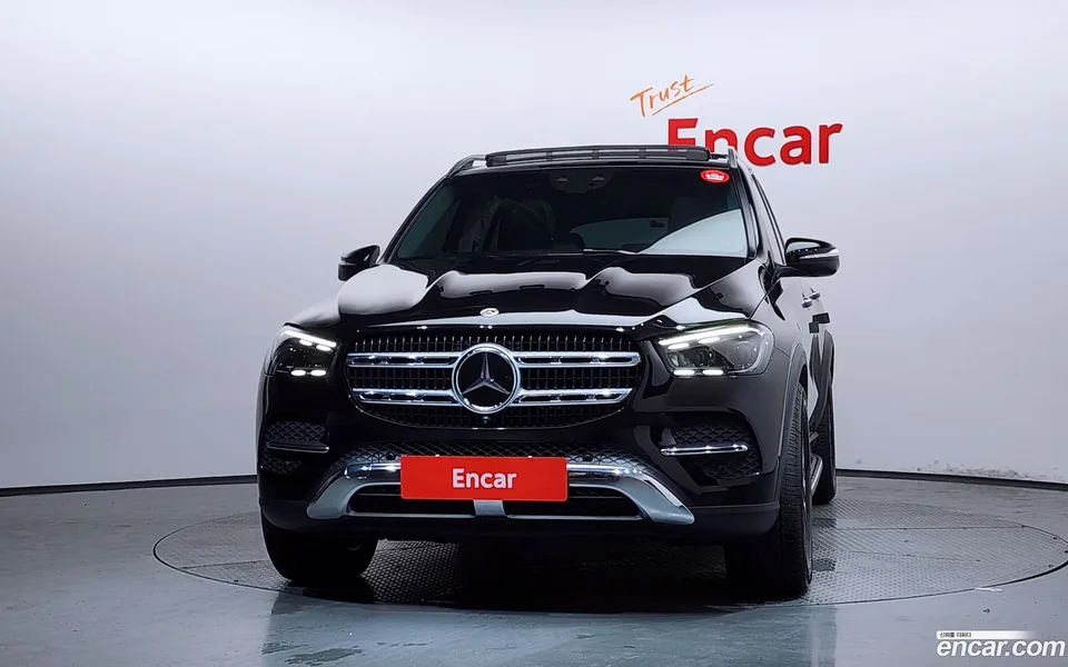 Mercedes-Benz GLE-Class GLE300d 4MATIC 2024 — thumbnail 3