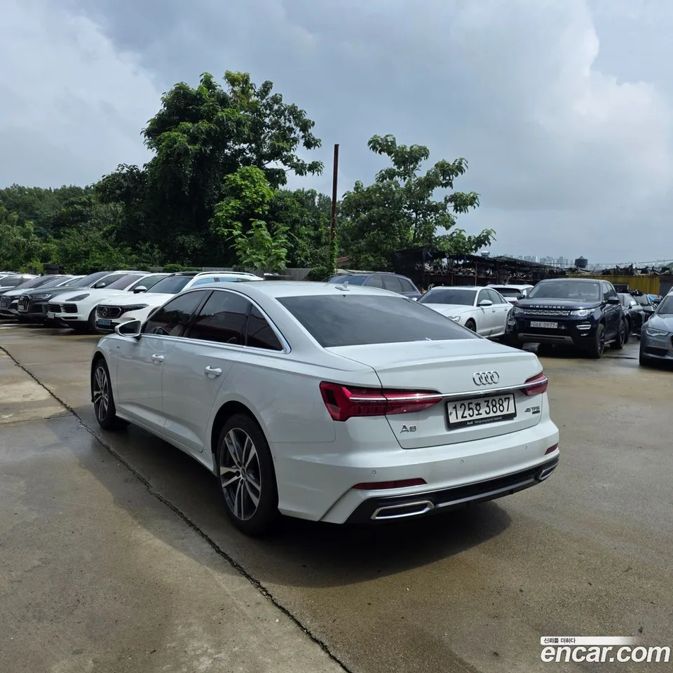 Audi A6 45 TFSI 2022 — thumbnail 4