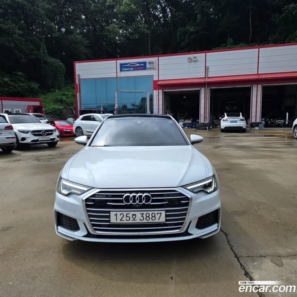 Audi A6 45 TFSI 2022 — photo 1, buy with delivery to Moscow