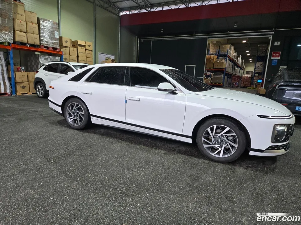 Hyundai Grandeur 2.5 2WD 2025 — thumbnail 3