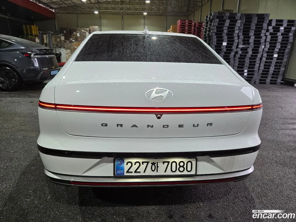 Hyundai Grandeur 2.5 2WD 2025 — thumbnail 4