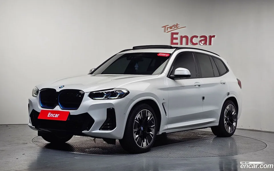 BMW iX3 M 2024 — photo 1, buy with delivery to Moscow