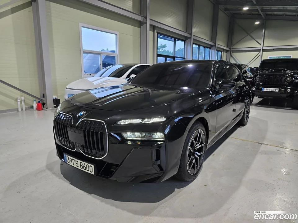 BMW 7 Series 740d xDrive M 2025 — thumbnail 3