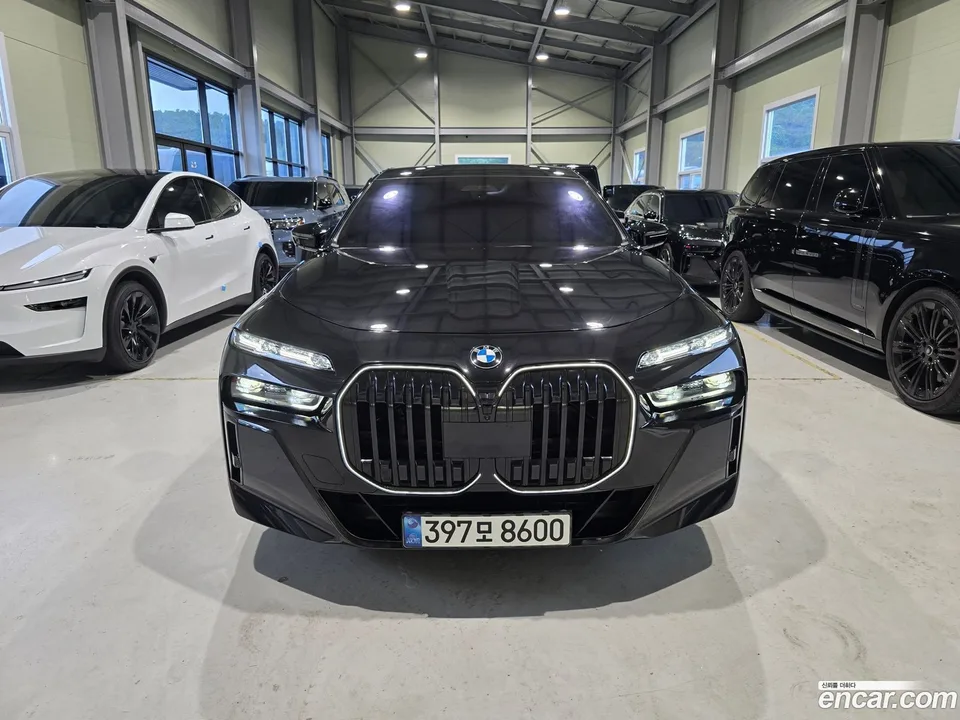 BMW 7 Series 740d xDrive M 2025 — photo 1, buy with delivery to Moscow