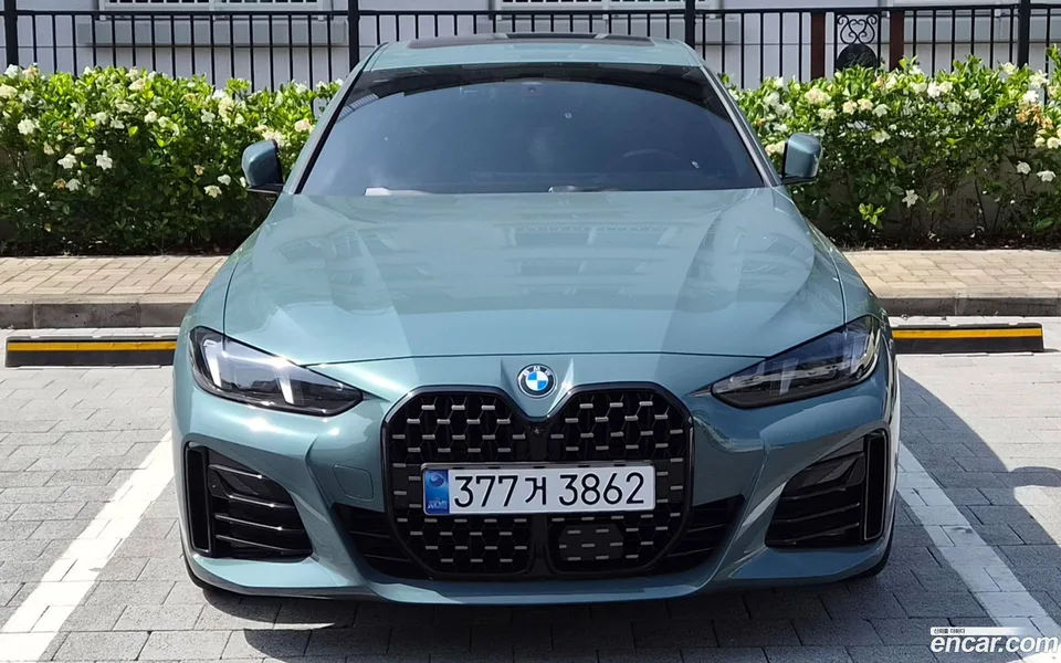 BMW 4 Series 420i M 2026 — photo 1, buy with delivery to Moscow