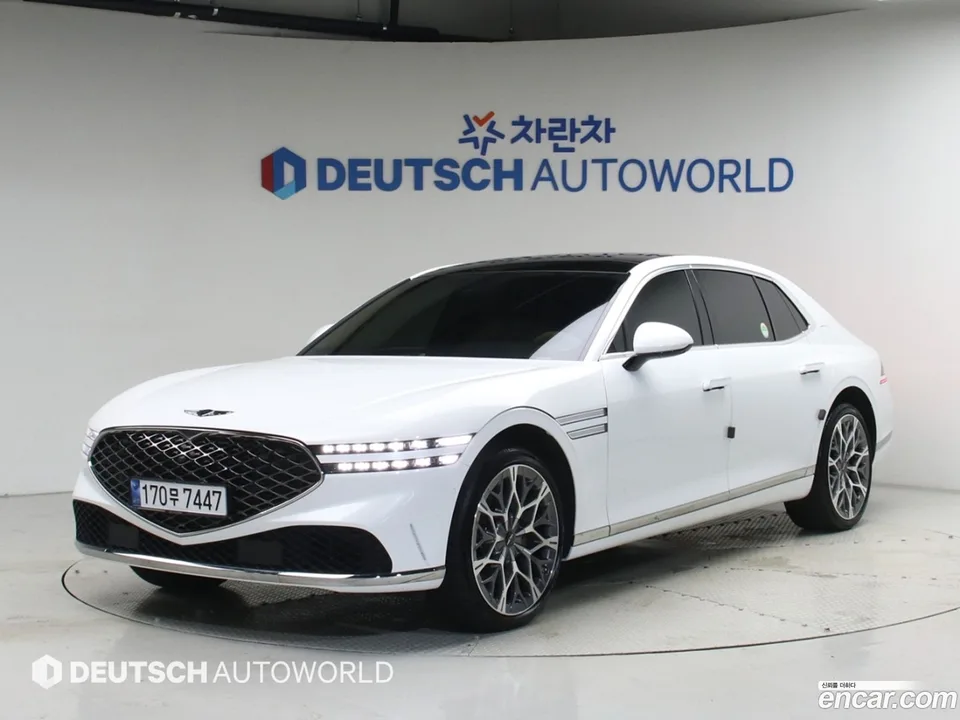 Genesis G90 3.5 e-S/C AWD 2023 — photo 1, buy with delivery to Moscow