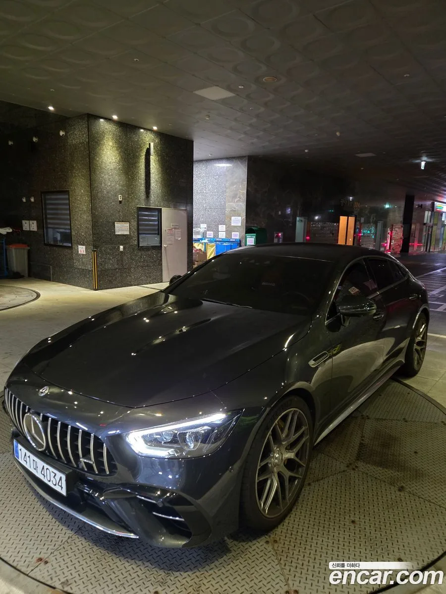 Mercedes-Benz AMG GT 4 43 4MATIC+ 2023 — фото 1, купить с доставкой в Москву