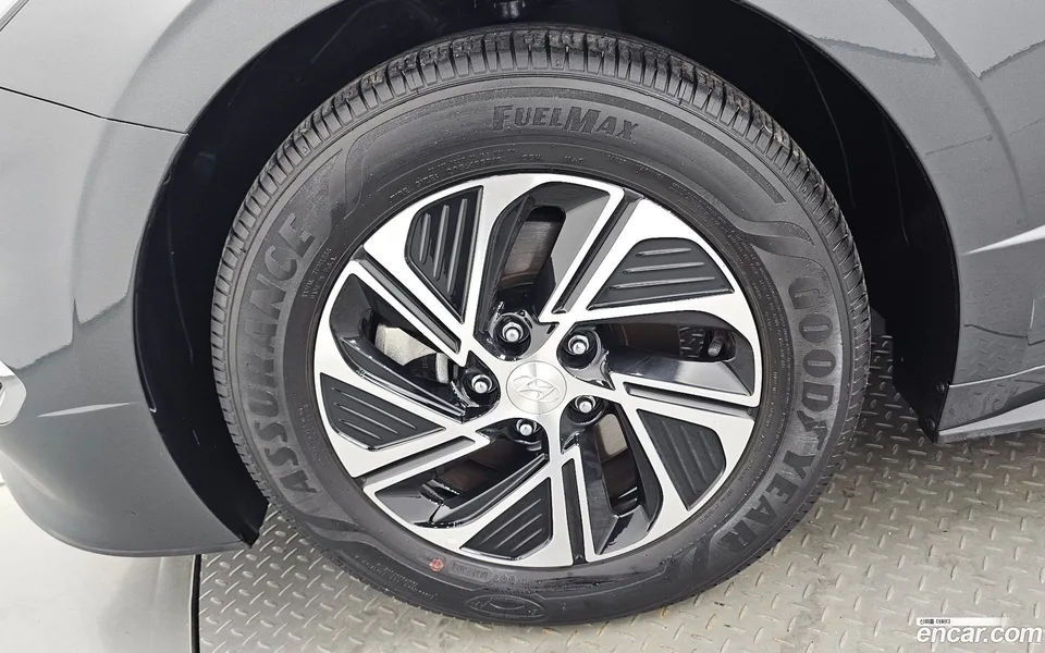 Hyundai Sonata Hybrid 2022 — thumbnail 2