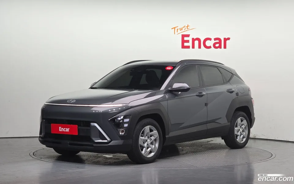 Hyundai Kona 1.6 2WD 2025 — photo 1, buy with delivery to Moscow