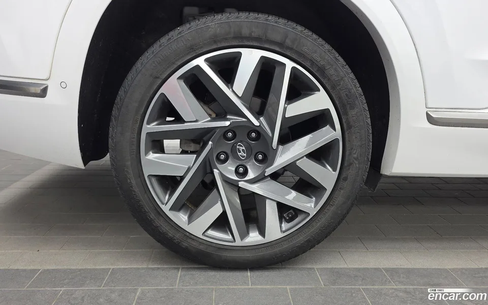 Hyundai SantaFe 2.5T 2WD 2022 — thumbnail 2