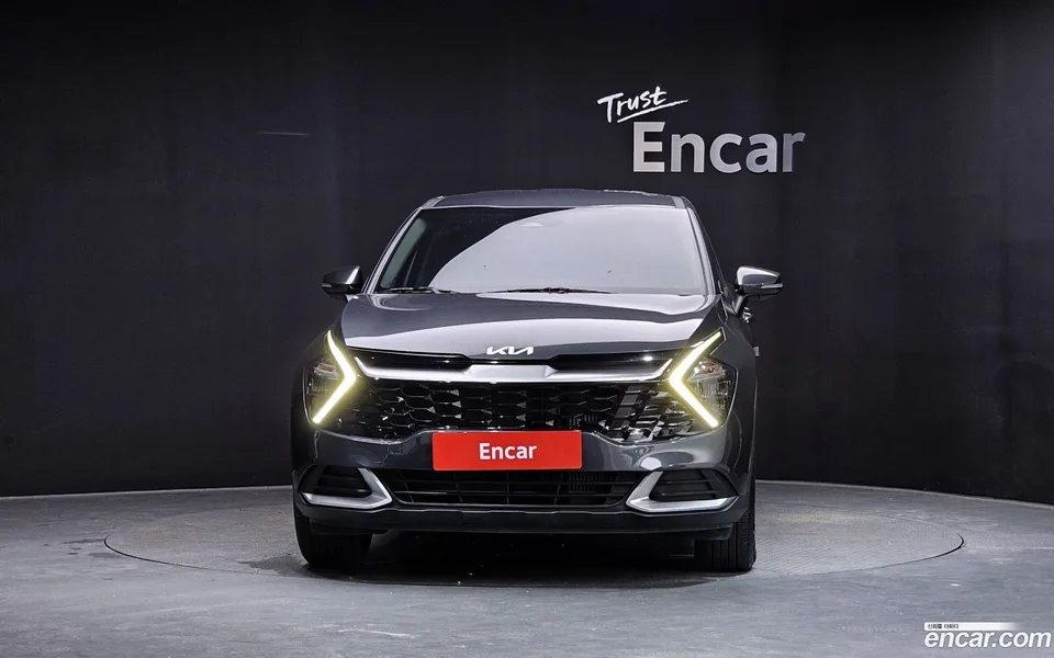 Kia Sportage 2.0 2WD 2023 — thumbnail 3