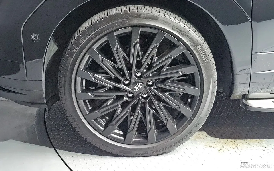 Hyundai SantaFe 2.5T 2WD 2023 — thumbnail 2