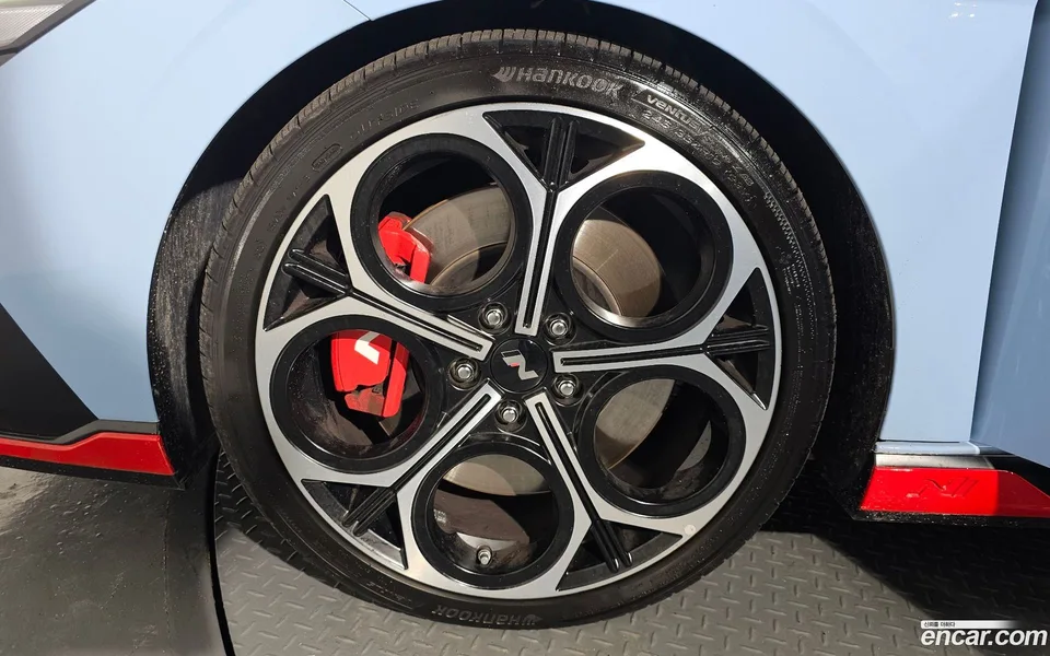 Hyundai Avante CN7 2.0 N 2025 — thumbnail 2