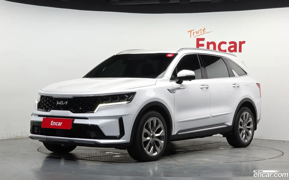 Kia Sorento 2.2 2WD 2022 — photo 1, buy with delivery to Moscow