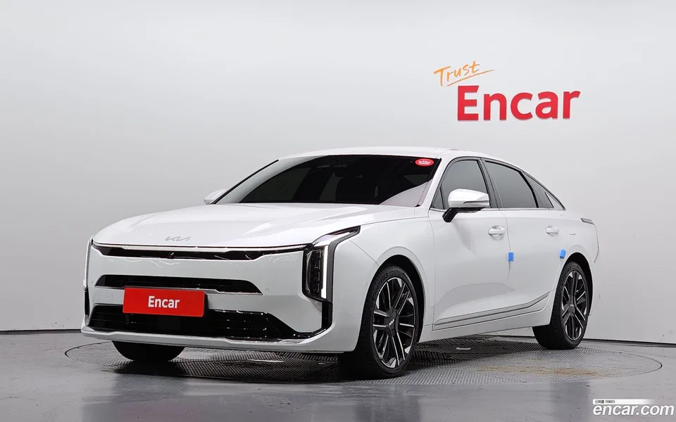 Kia K8 2.5 2WD 2025 — photo 1, buy with delivery to Moscow