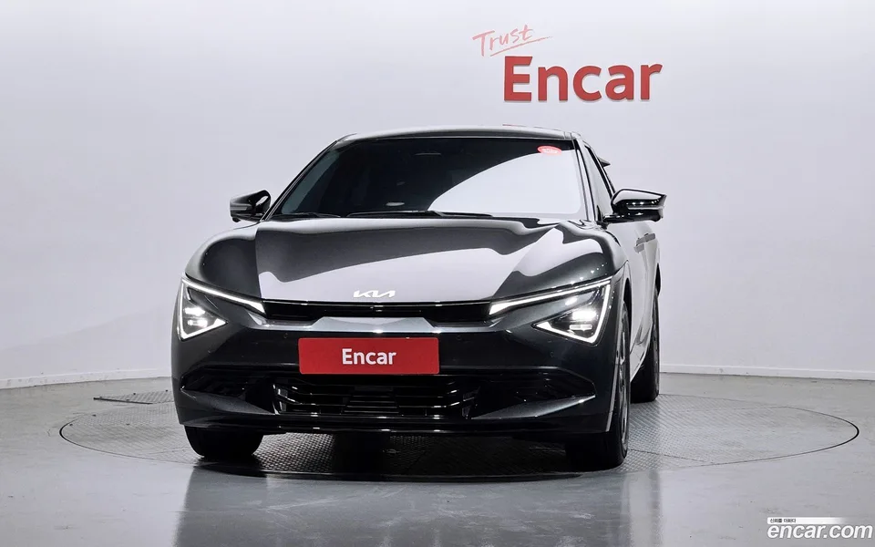 Kia EV6 2WD 2025 — thumbnail 3