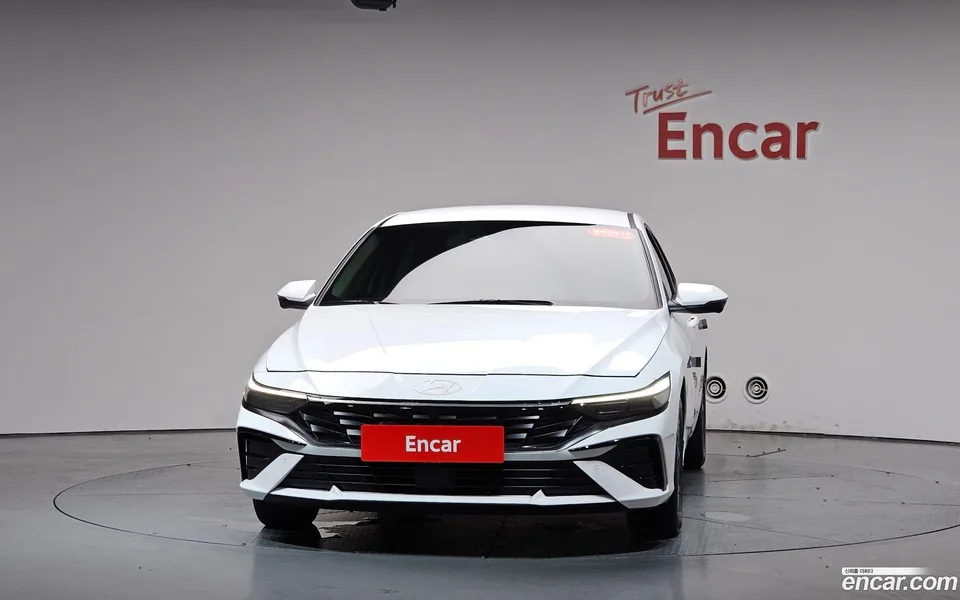Hyundai Avante CN7 1.6 2024 — thumbnail 3
