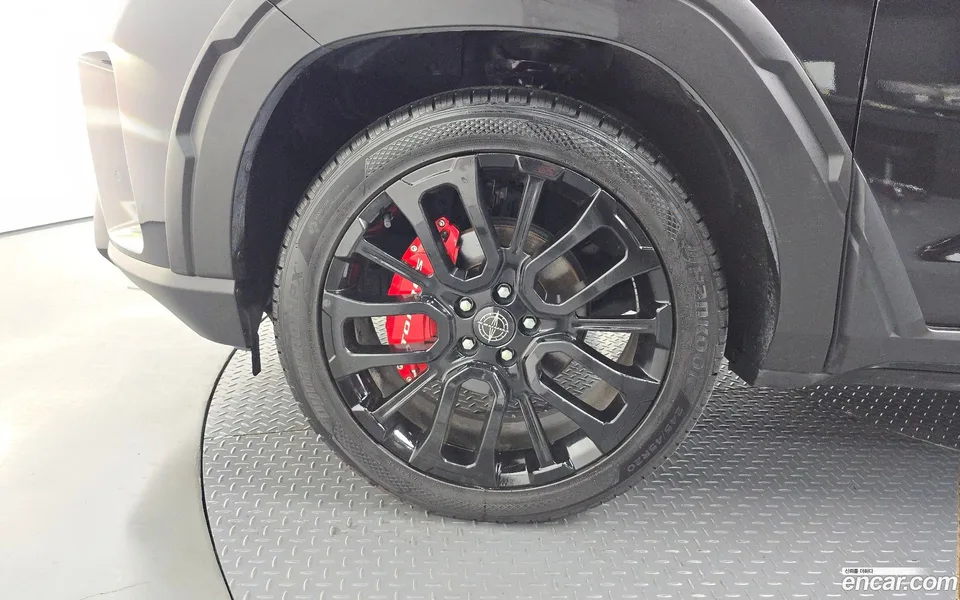 KG Mobility Torres 1.5 2WD 2024 — thumbnail 2