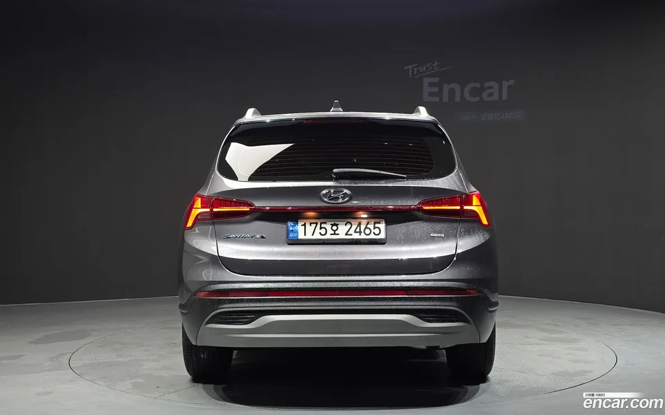 Hyundai SantaFe 2.5T 4WD 2023 — thumbnail 4
