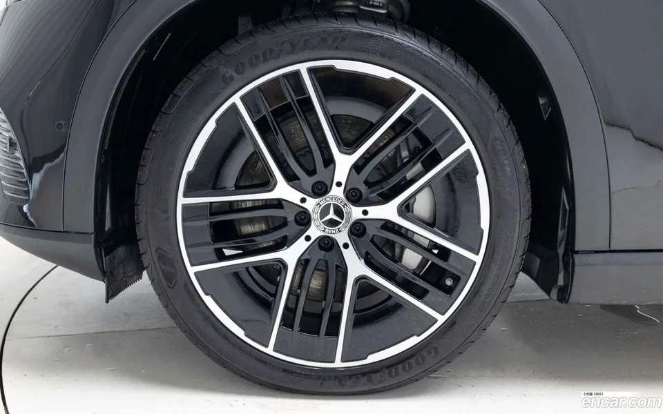 Mercedes-Benz EQE SUV EQE350 4MATIC 2025 — thumbnail 5