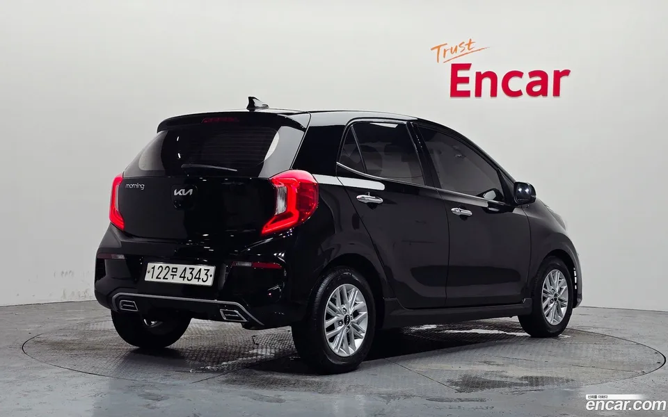 Kia Morning Urban 2022 — photo 1, buy with delivery to Moscow