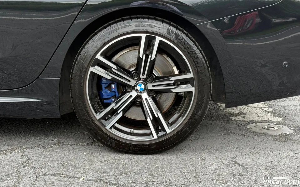 BMW 3 Series 320i M 2022 — thumbnail 5