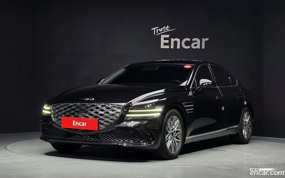 Genesis G80 2.5 2WD 2024 — photo 1, buy with delivery to Moscow