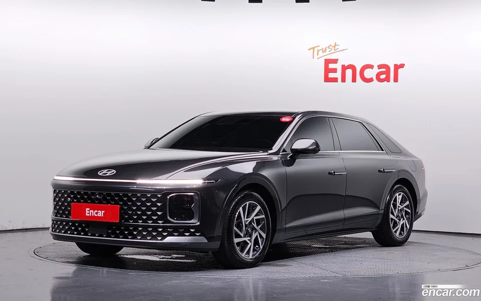 Hyundai Grandeur Hybrid 2025 — photo 1, buy with delivery to Moscow