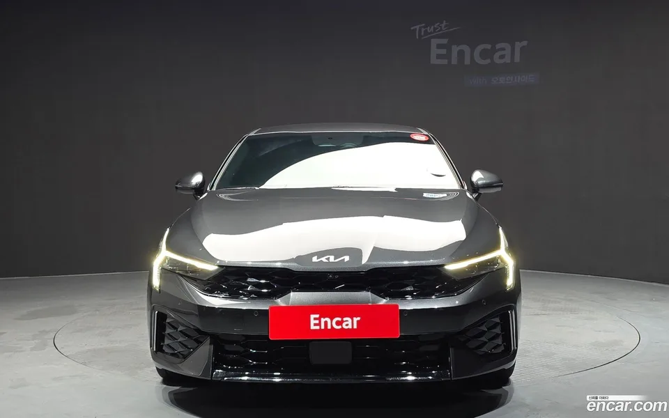Kia K5 Hybrid 2024 — thumbnail 3