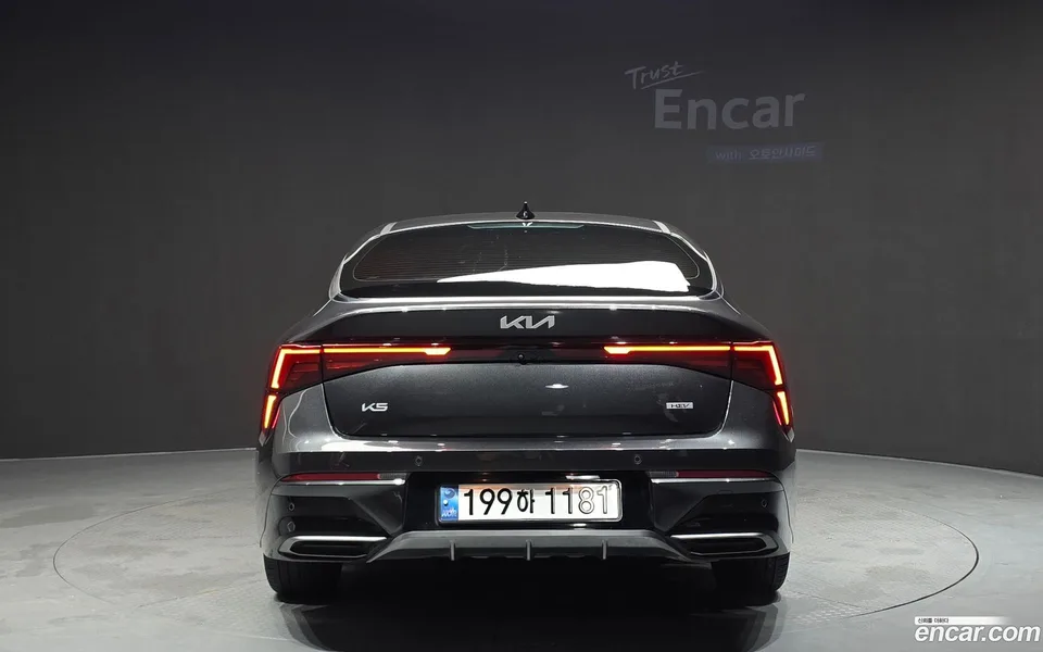 Kia K5 Hybrid 2024 — thumbnail 4