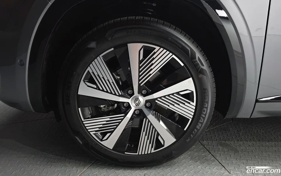 Renault Samsung Grand Koleos 1.5 E-TECH 2WD 2025 — thumbnail 5