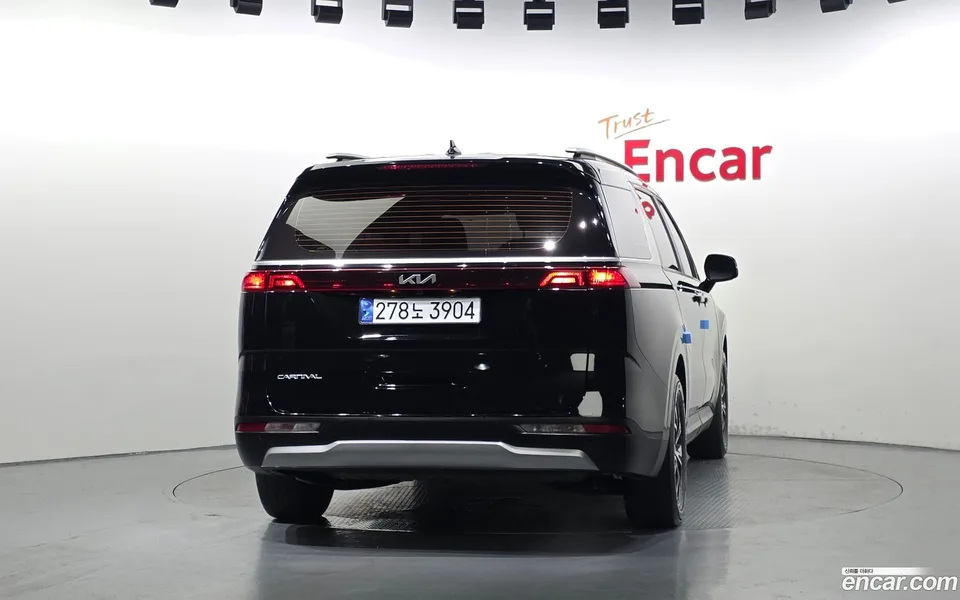 Kia Carnival 9 2022 — thumbnail 4