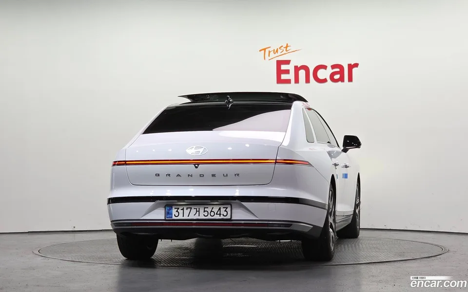 Hyundai Grandeur Hybrid 2024 — миниатюра 4