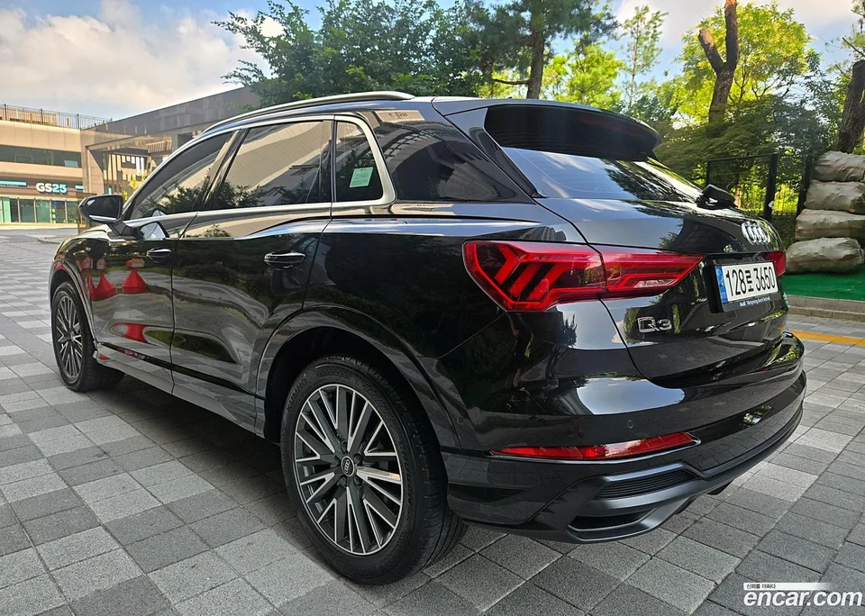 Audi Q3 35 TDI 2022 — thumbnail 4