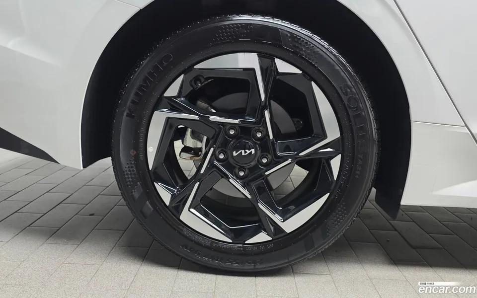 Kia K5 2.0 2025 — thumbnail 5