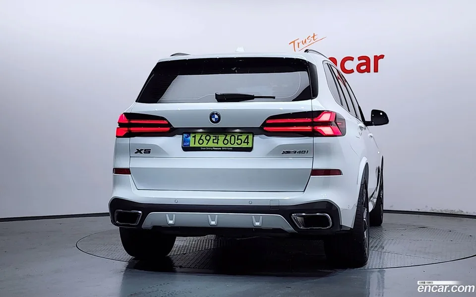 BMW X5 xDrive 40i M 2025 — thumbnail 4