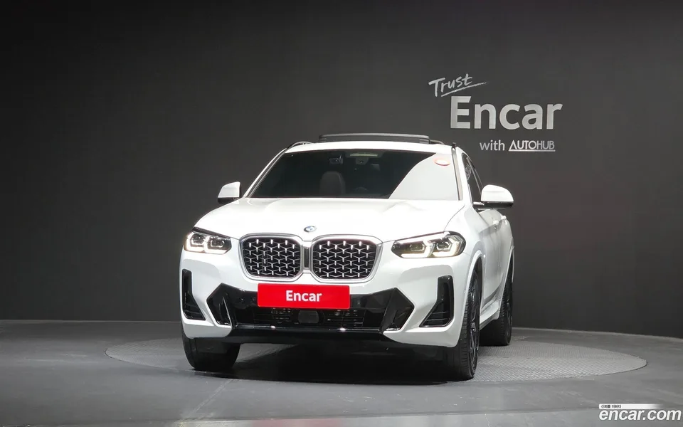 BMW X4 xDrive20d M 2023 — thumbnail 3